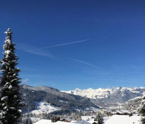 Bright Rays Chalet with Phenomenal Views of the Mountains Gstaad